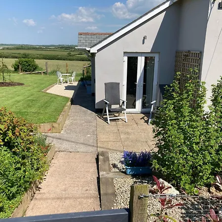 1 Bed In Crackington Haven 82365 Holiday home *